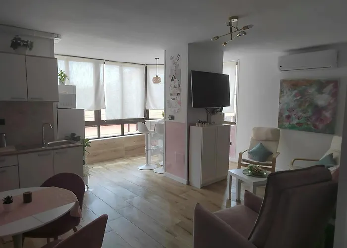 Apartment Bright With Sea View, Fuengirola, 50 M², Pool Fuengirola