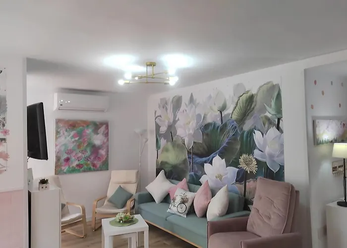 Apartment Bright With Sea View, Fuengirola, 50 M², Pool